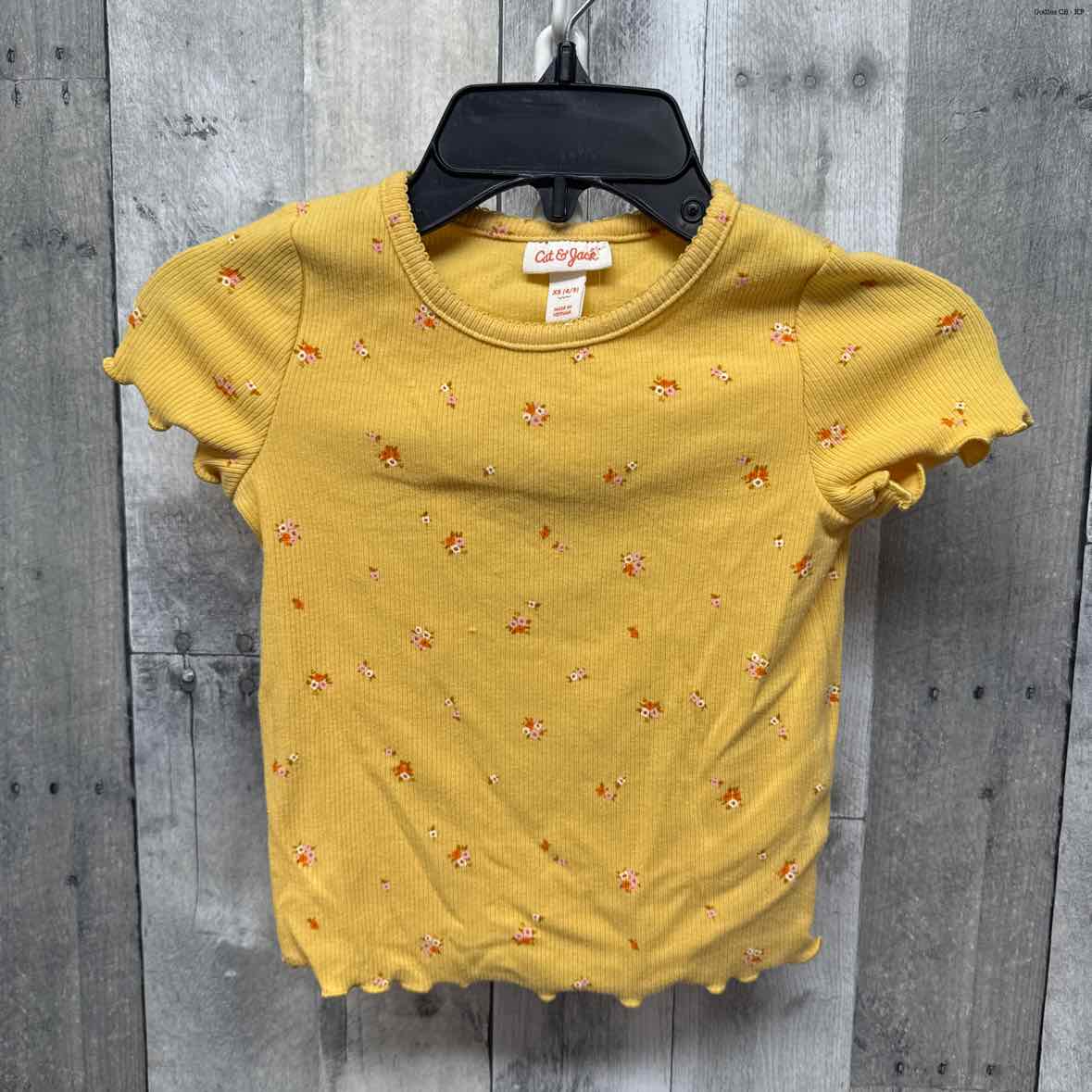 Size 4/5 Yellow Cat & Jack T Shirt