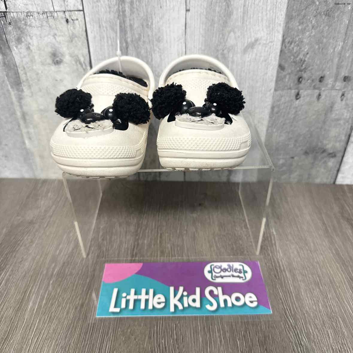 Size 4 White/Black Crocs Water Shoes