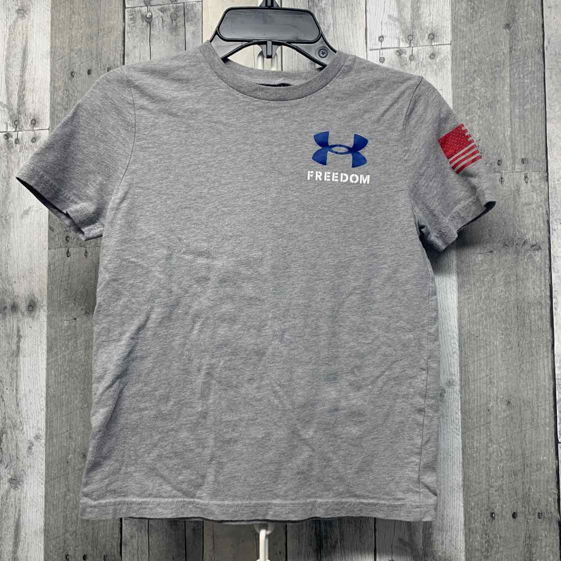 Size Small Gray Graphic Sport Brand T Shirt