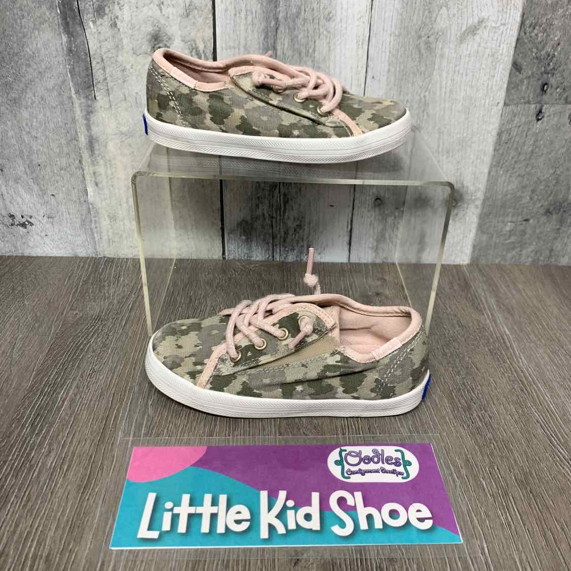 Size 8 Green Camo Keds Sneakers