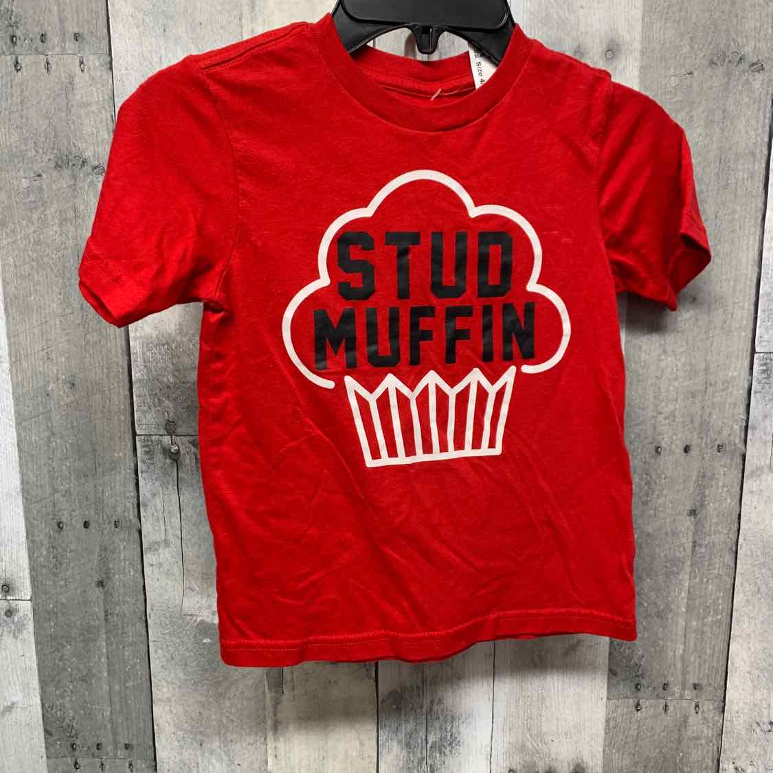 Size 4/5 Red Holiday Brands T Shirt