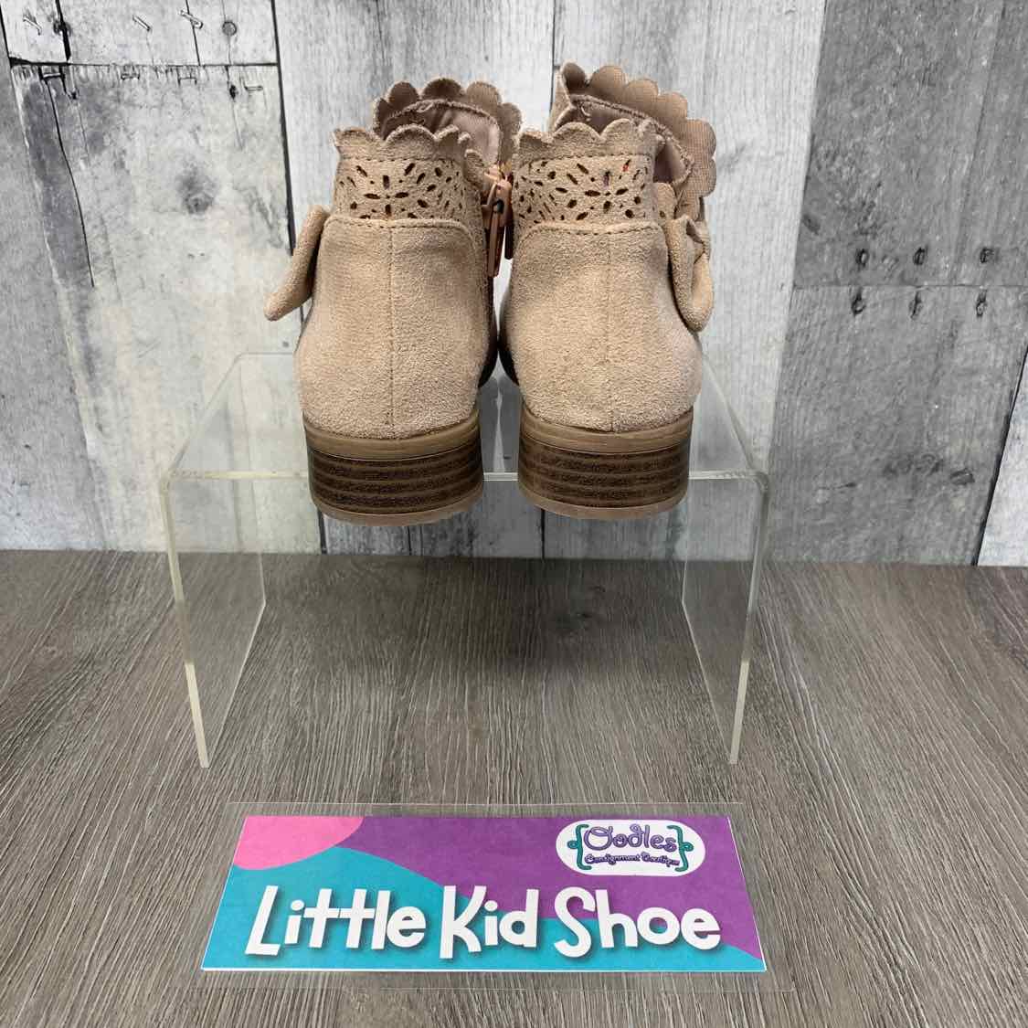 Size 8 Pink Jumping Beans Boots