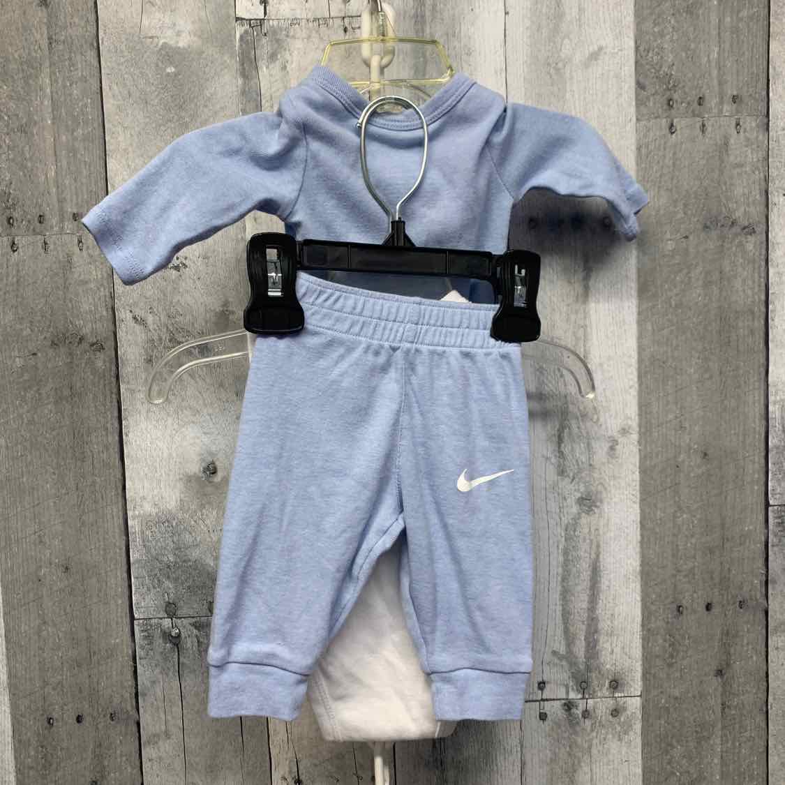 Size Newborn White/Blue Sport Brand Shirt/Pants