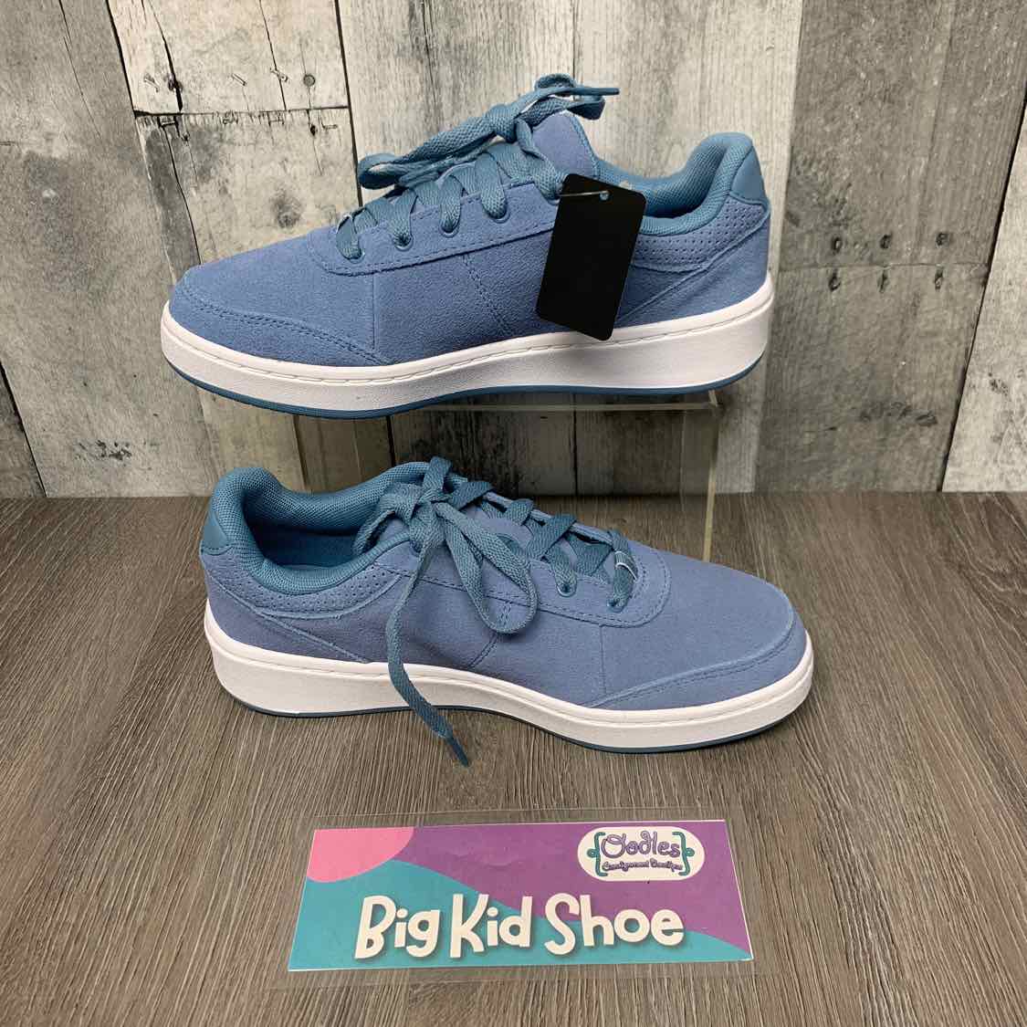 Size 5.5 Blue/White Sport Brand Sneakers
