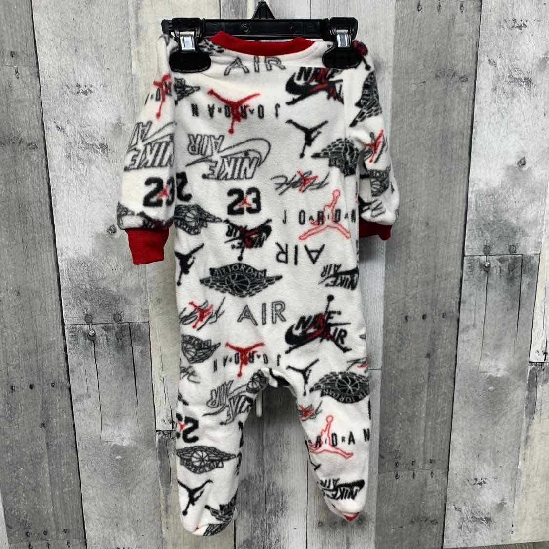 Size 6 Months White Print Sport Brand Footy PJs