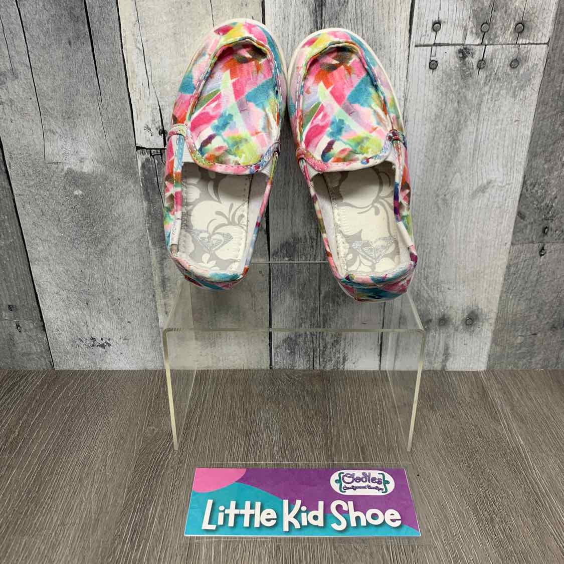 Size 11 Pink/Blue Roxy Loafers