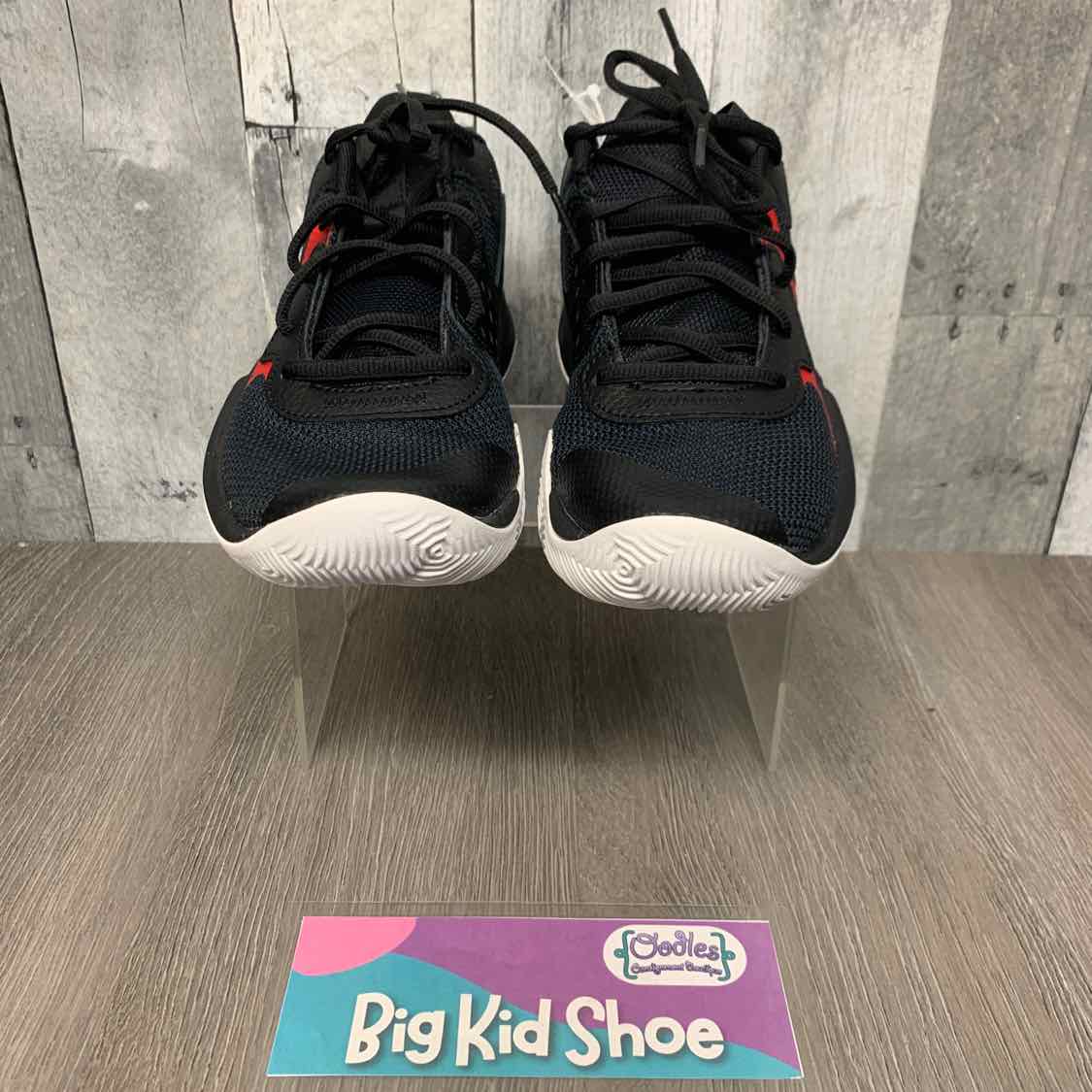 Size 5 Black/Red Sport Brand Sneakers