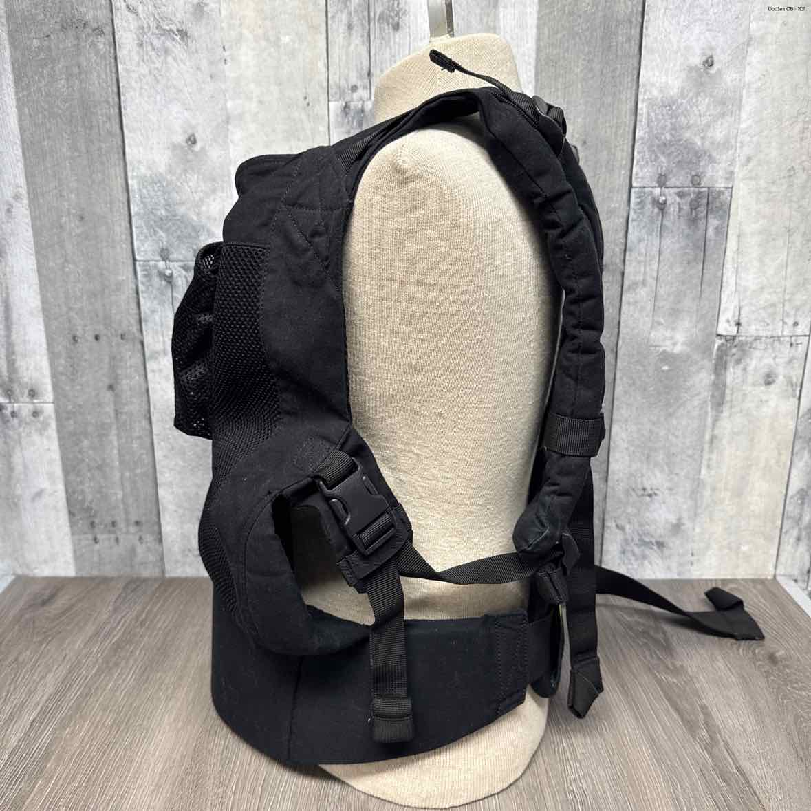 LilleBaby Black Infant Carrier