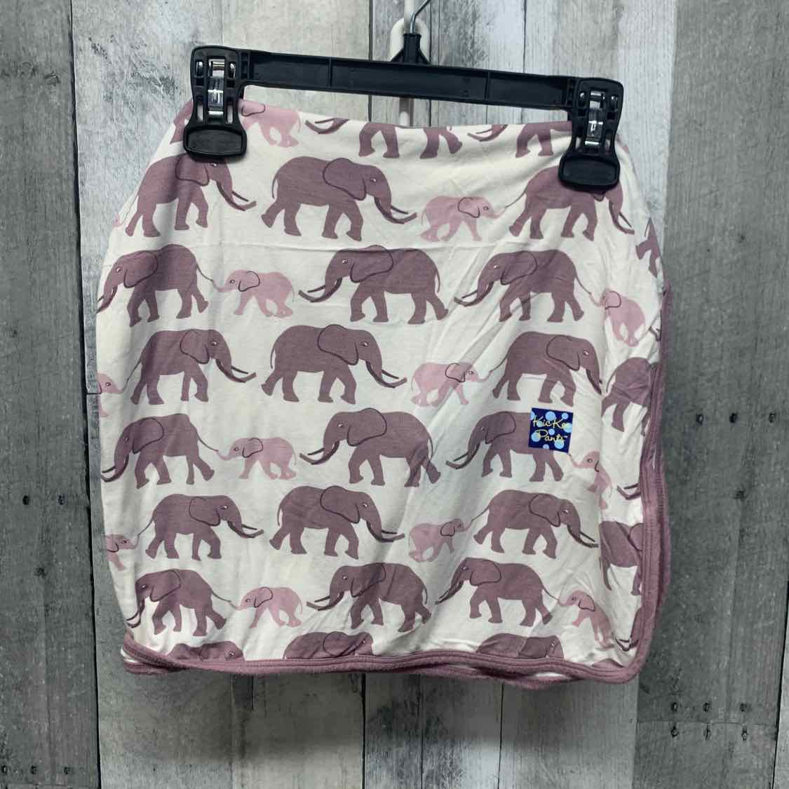 Name Brand White/Purple Blanket