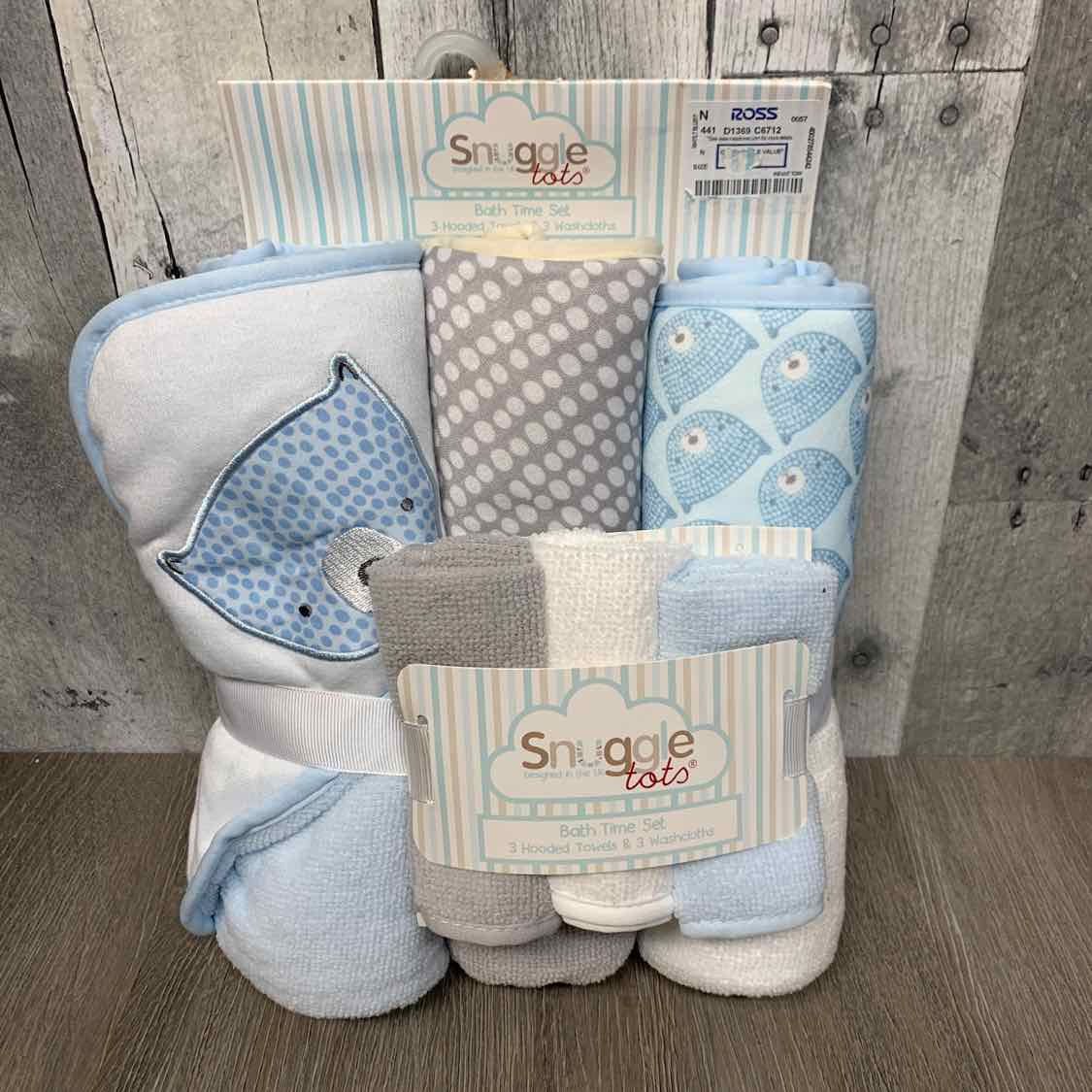 Generic Blue/Gray Bears Towels