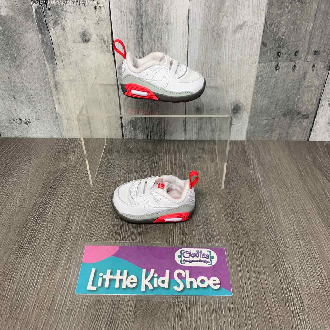 Size 1 White/Pink Sport Brand Soft Sole Shoes