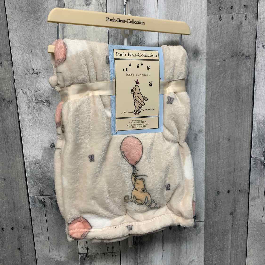 Disney Yellow Print Winnie The Pooh Blanket
