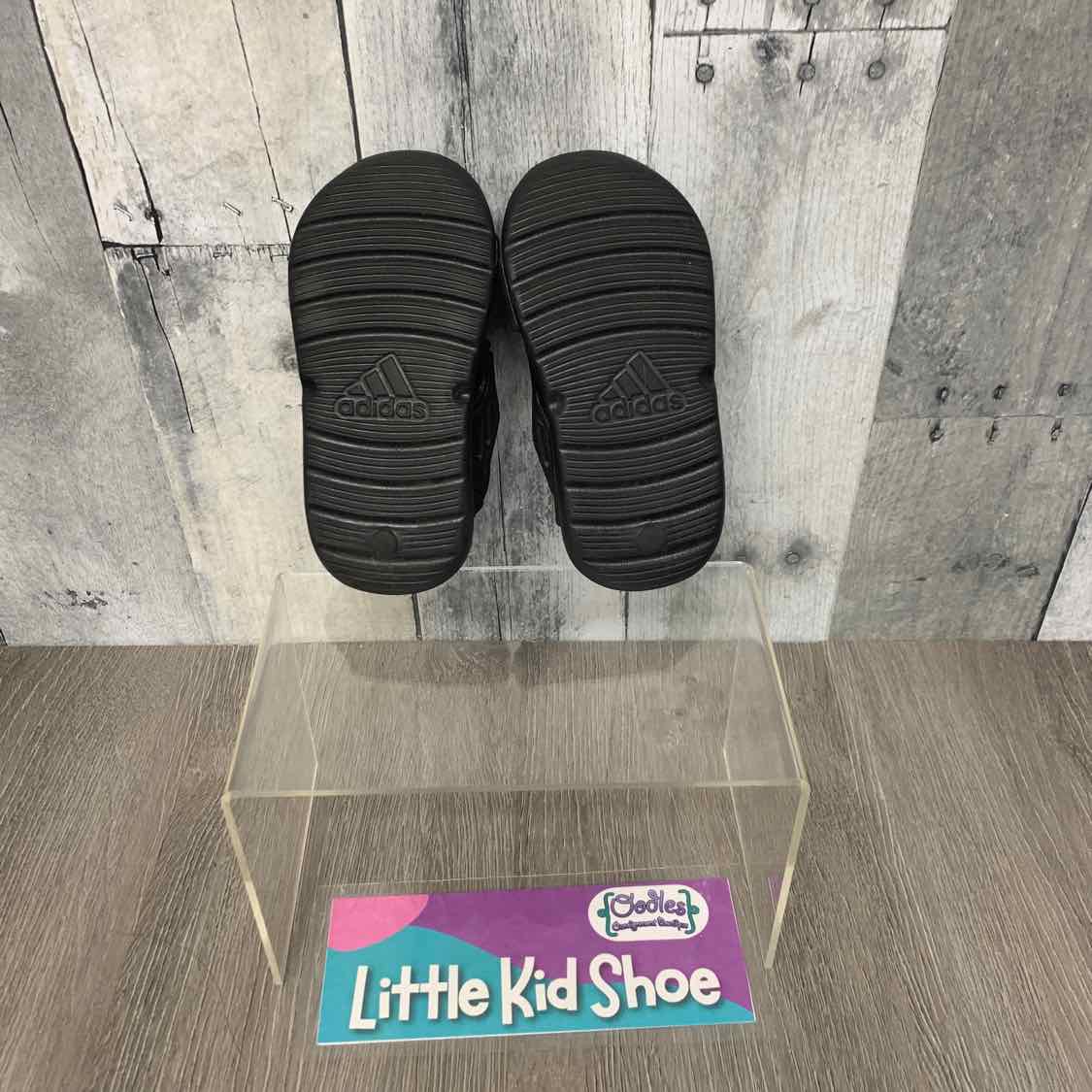 Size 5 Black/White Sport Brand Sandals