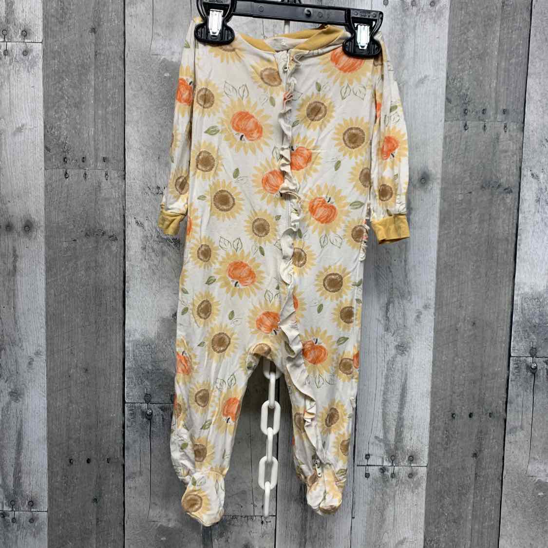 Size 3-6 Months White/Yellow Bamboo Footy PJs