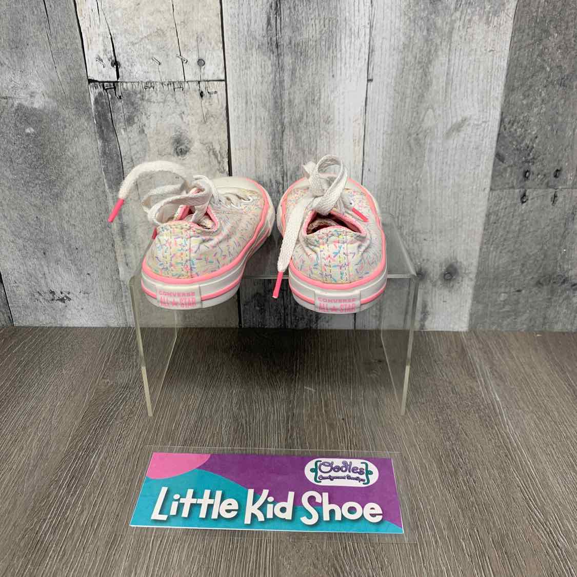 Size 7 White/Pink Converse Sneakers