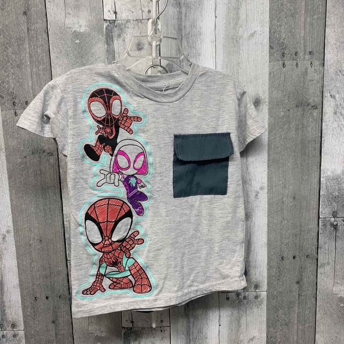 Size 3T Gray Graphic Marvel Shirt/Shorts
