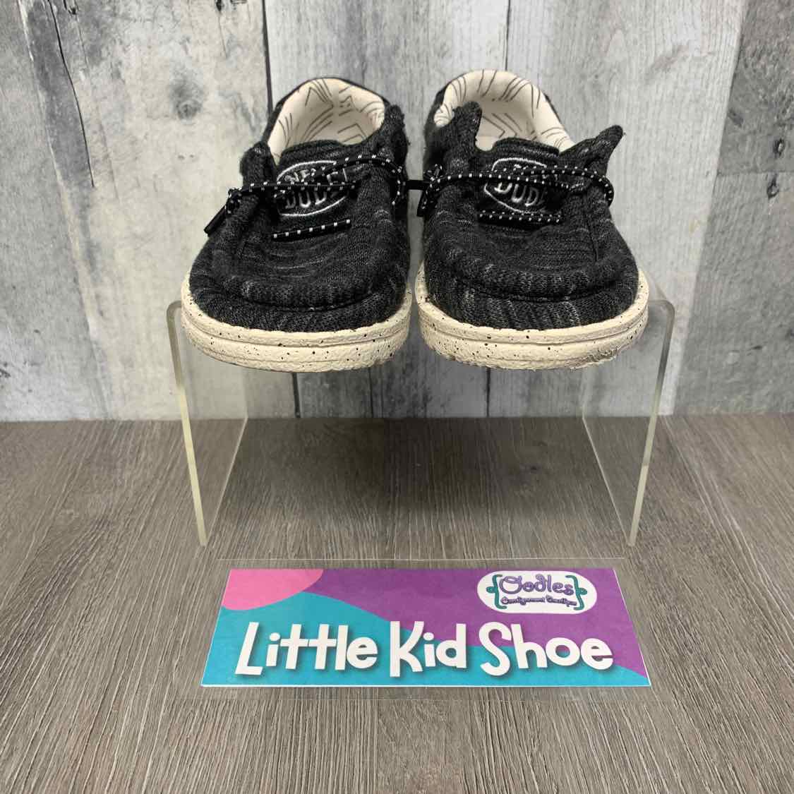 Size 8 Black/White Hey Dude Loafers