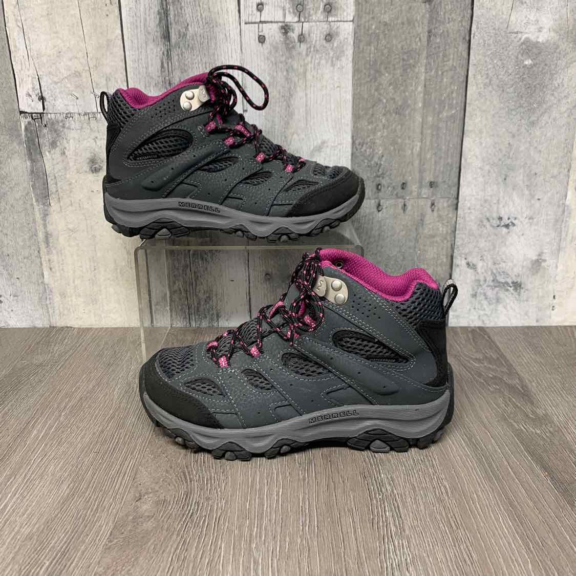 Size 1 Gray/Purple Merrell Boots