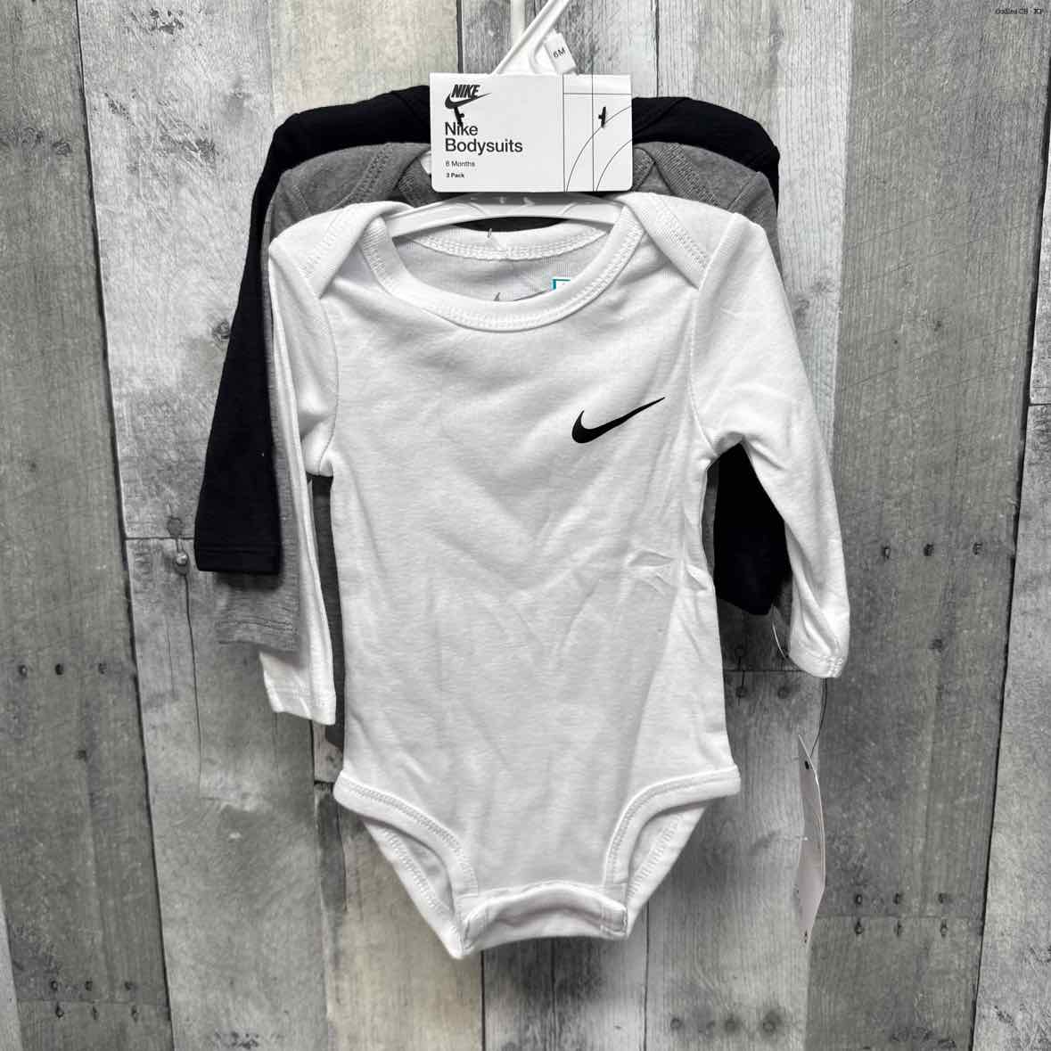 Size 6 Months Black/White Sport Brand Bodysuit