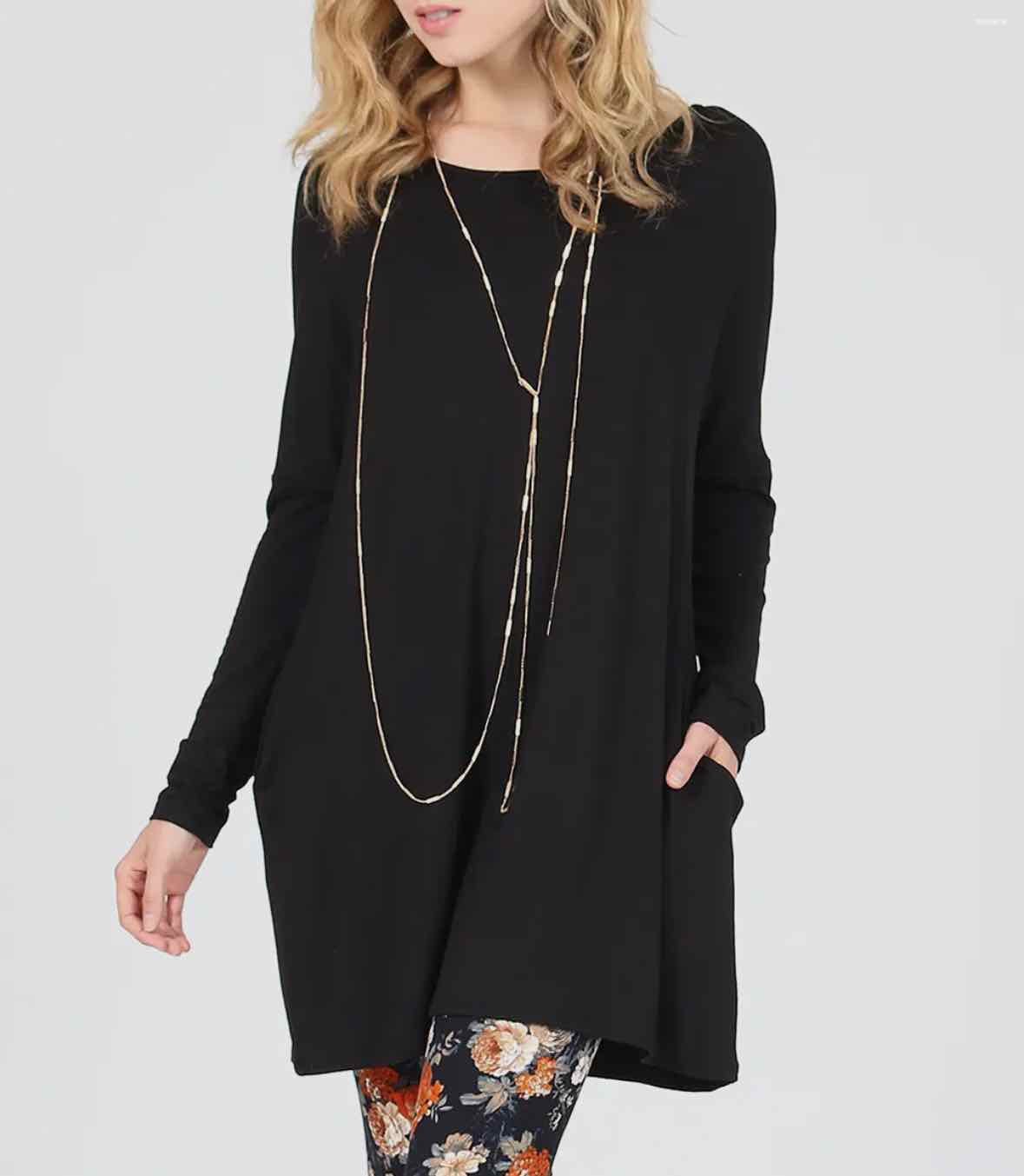 Black 42pops Boatneck Long Sleeve Tunic w/pocket - OodlesCB